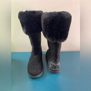 WOMEN'S SIZE 6 M JUICY COUTURE 12" FAUX FUR SUEDE WINTER FASHION BOOTS